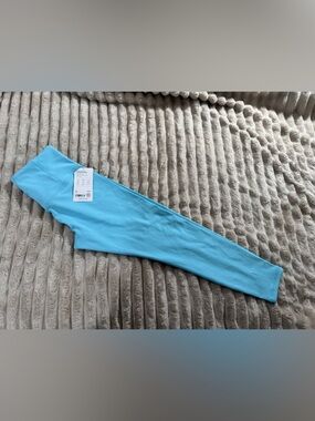 Women’s new with tags athleta blue 7/8 legging